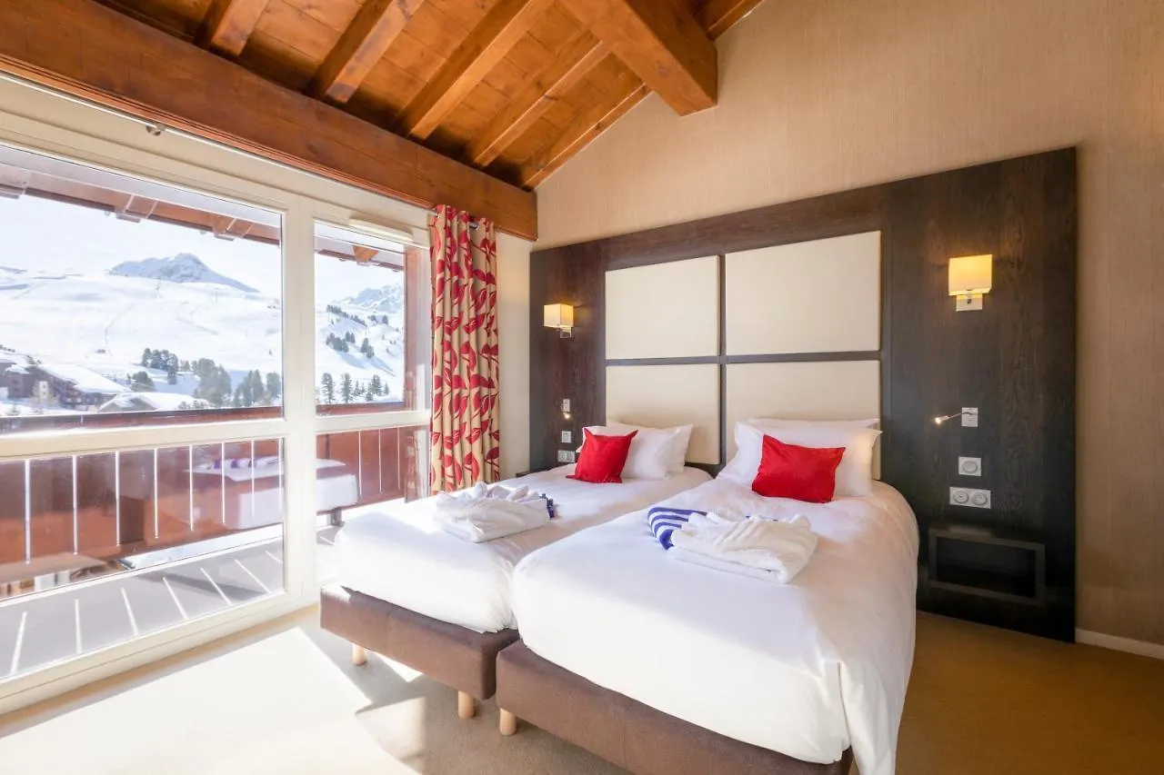 Hotel Club Mmv Les 2 Domaines La Plagne 0*,